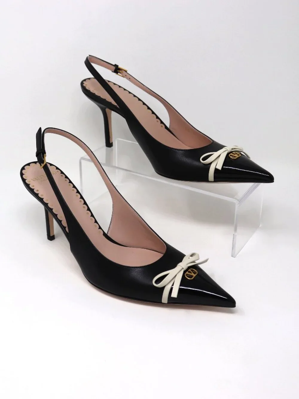 Valentino 37.5 NEW With Box Bepointy Slingback Pump Black & Ivory Patent Leather